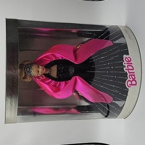 Happy Holidays Barbie 1998